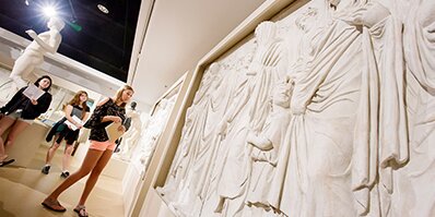 Departments | School of Literatures, Cultures & Linguistics