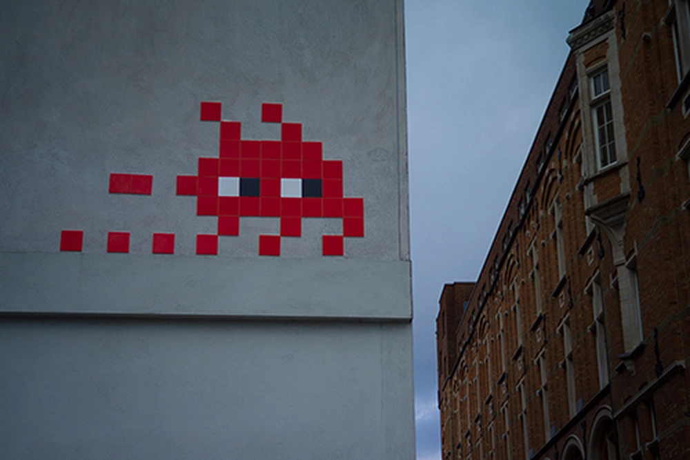 Pixel art on building
